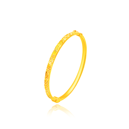 TAKA Jewellery 916 Gold Diamond-Cut Floral Bangle