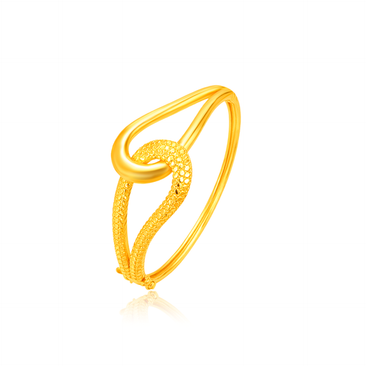 TAKA Jewellery Infinity‑Style 916 Gold Bangle