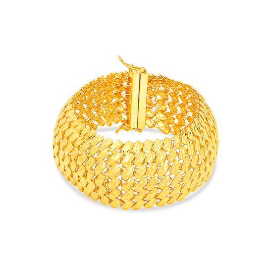 TAKA Jewellery Diamond‑Cut Woven 916 Gold Bracelet