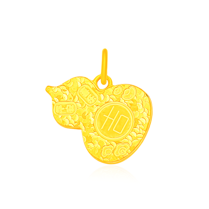 TAKA Jewellery Golden Blessings Series 916 Gold Pendant