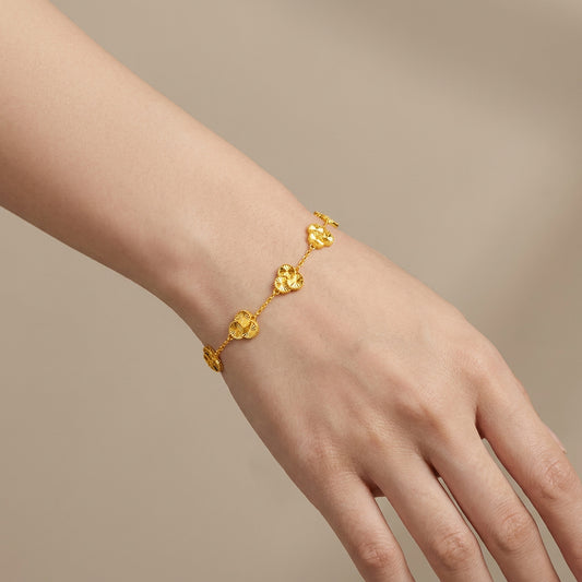 TAKA Jewellery 916 Gold Triple Circle Clover Bracelet