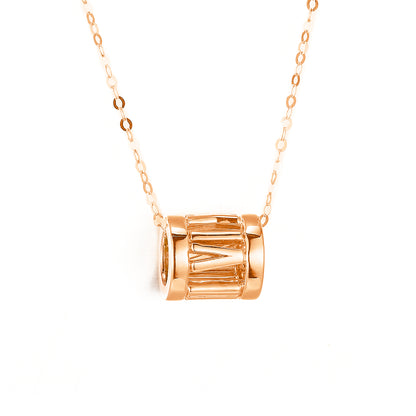 TAKA Jewellery Dolce 18K Gold Necklace Roman Numeral Barrel
